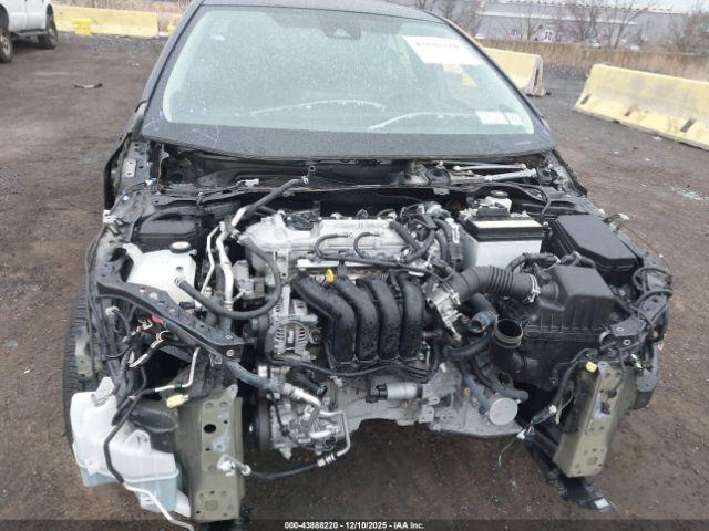 Toyota Corolla Xle Image 9