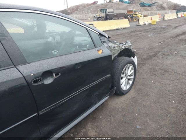 Toyota Corolla Xle Image 16