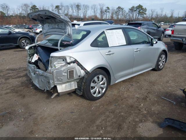 Toyota Corolla Le Image 4