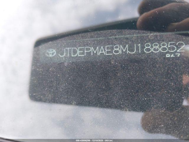 Toyota Corolla Le Image 16