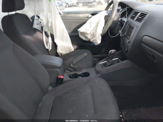 Volkswagen Jetta 1.4t S Image 12