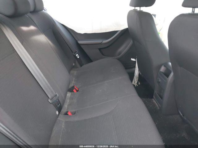 Volkswagen Jetta 1.4t S Image 8