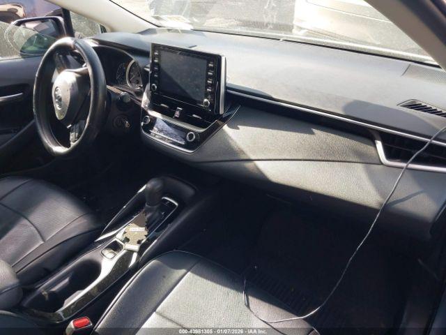 Toyota Corolla Le Image 15