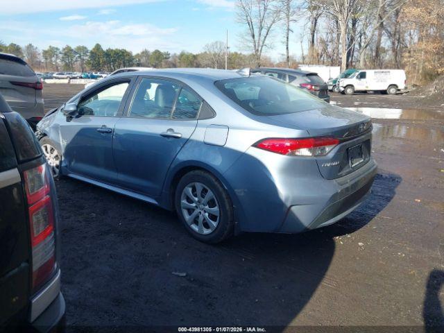 Toyota Corolla Le Image 6