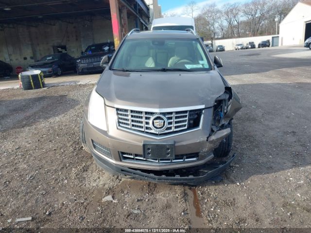 Cadillac SRX Luxury Collection Image 8