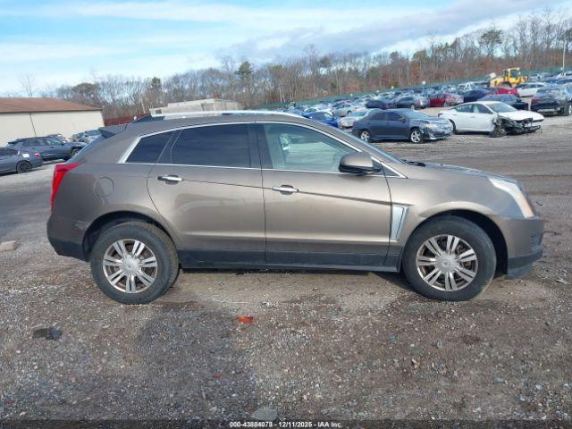 Cadillac SRX Luxury Collection Image 15