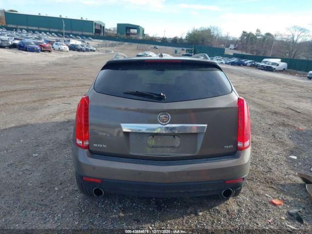 Cadillac SRX Luxury Collection Image 13