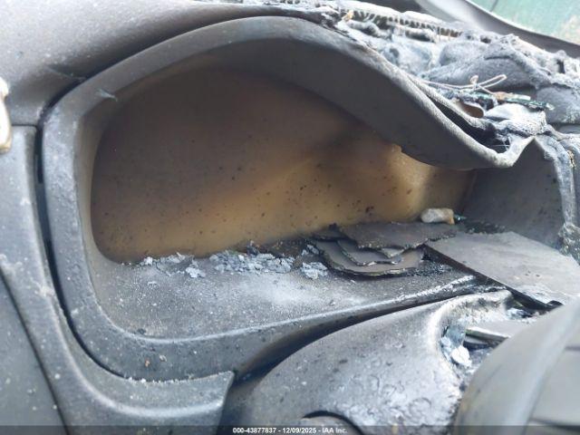 Honda CR-V Lx Image 14