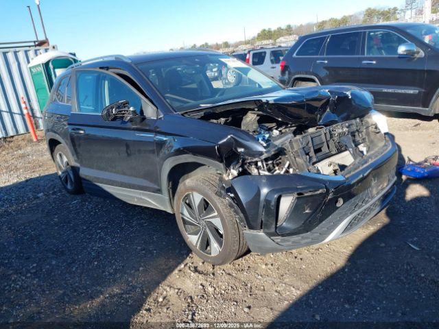  Salvage Volkswagen Taos