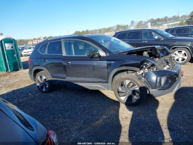 Volkswagen Taos 1.5t Se Image 17