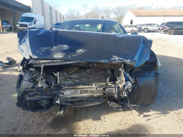 Ford Mustang V6 Image 10