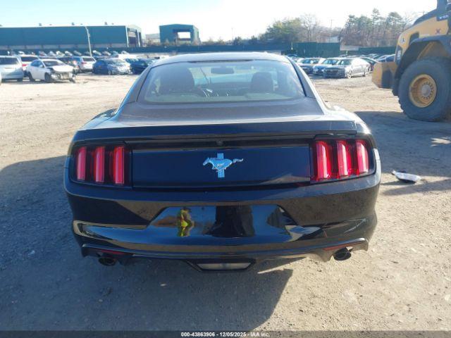 Ford Mustang V6 Image 2