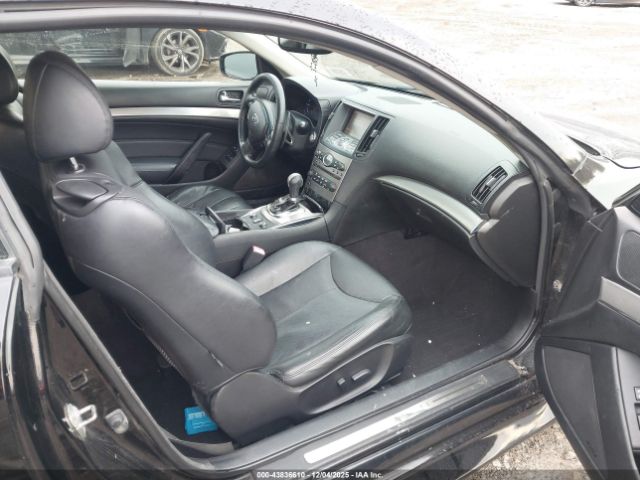 INFINITI G37x Image 10