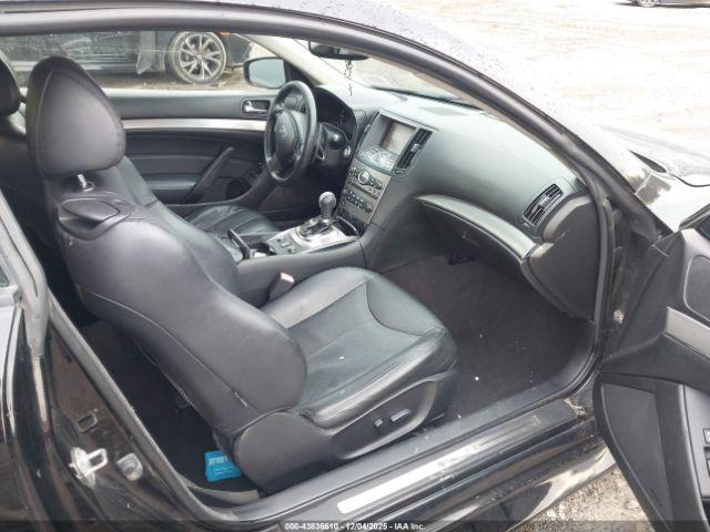 INFINITI G37x Image 10