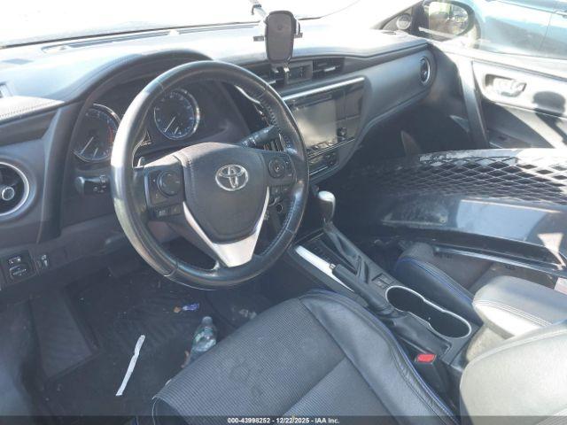 Toyota Corolla Se Image 5