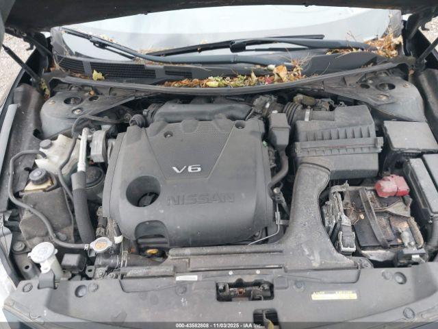 Nissan Maxima 3.5 Platinum Image 16