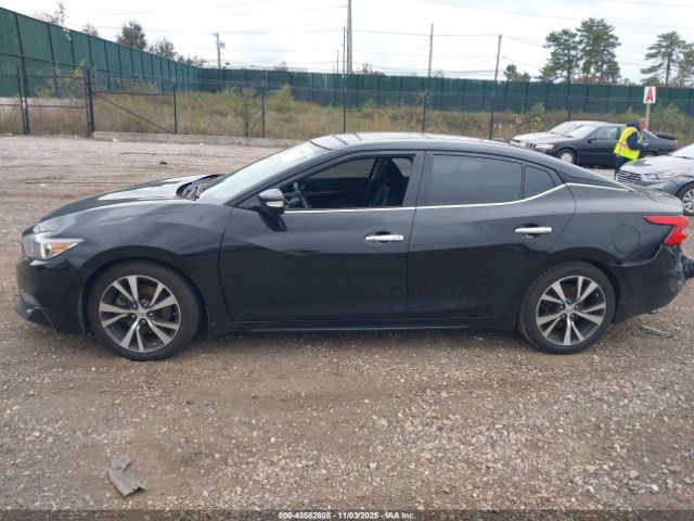 Nissan Maxima 3.5 Platinum Image 11