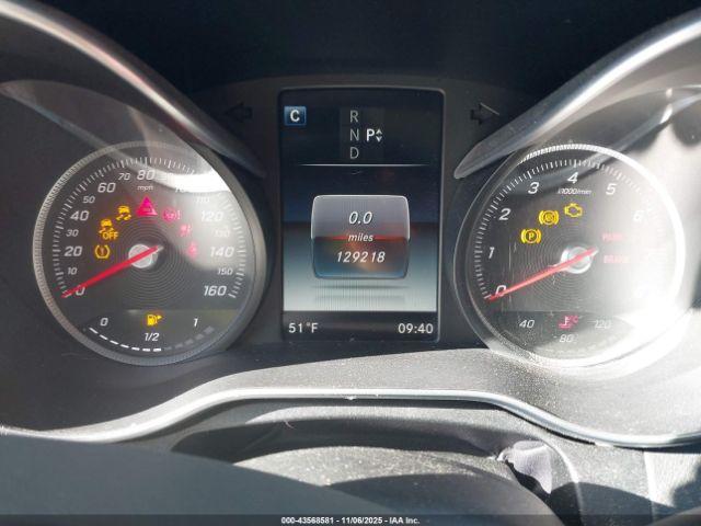 Mercedes-Benz C-Class Luxury 4matic Image 17