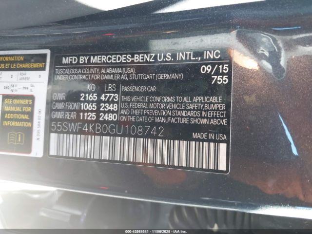 Mercedes-Benz C-Class Luxury 4matic Image 8