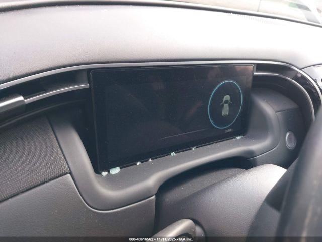 Hyundai TUCSON Xrt Image 3