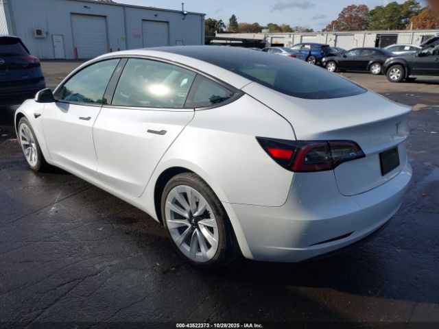 Tesla Model 3 Long Range Dual Motor All-wheel Drive Image 2