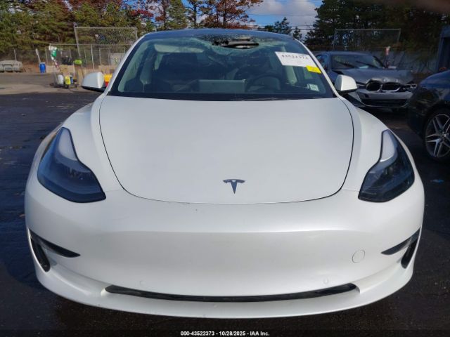 Tesla Model 3 Long Range Dual Motor All-wheel Drive Image 9