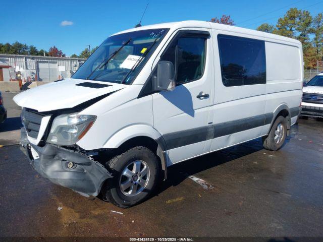Mercedes-Benz Sprinter 2500 Normal Roof Image 4