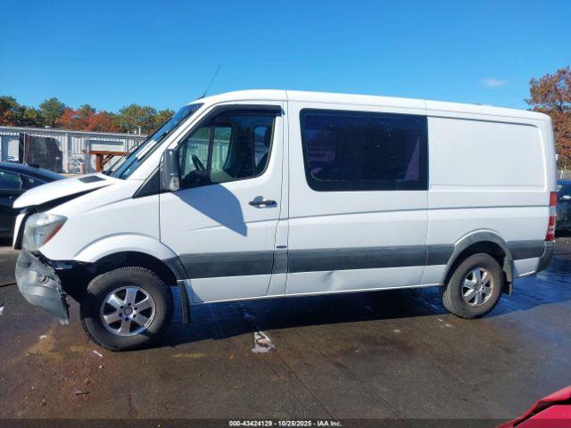 Mercedes-Benz Sprinter 2500 Normal Roof Image 14