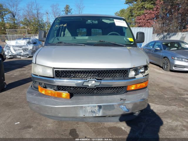 Chevrolet Express Ls Image 4