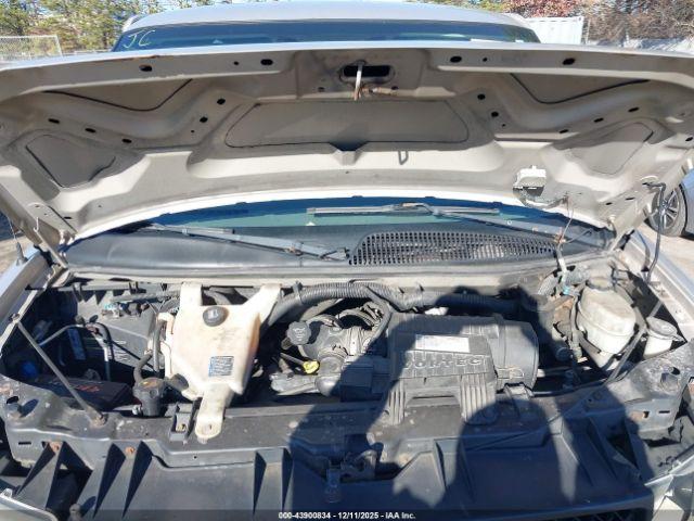 Chevrolet Express Ls Image 8