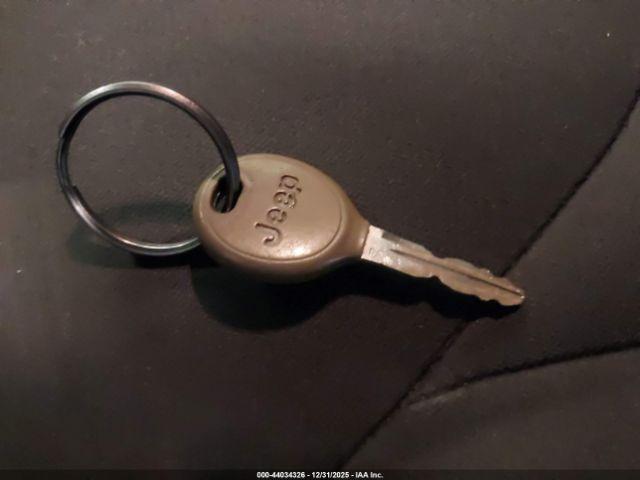 Jeep Wrangler Sport Image 9