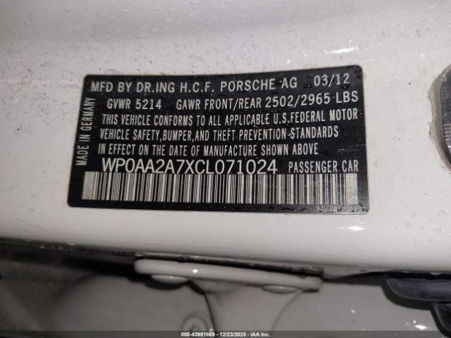 Porsche Panamera 4 Image 15