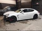 Porsche Panamera 4 Image 9