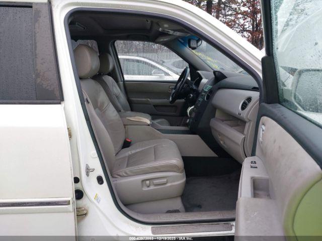 Honda Pilot Touring Image 7
