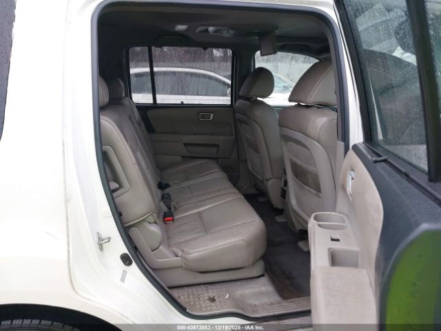 Honda Pilot Touring Image 2