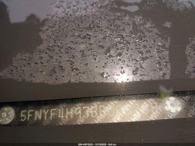 Honda Pilot Touring Image 3