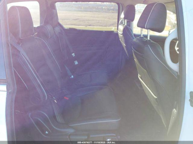 Honda Odyssey Elite Image 6