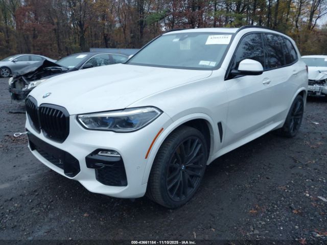 BMW X Series M50i Image 2