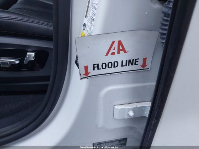 BMW X Series M50i Image 5