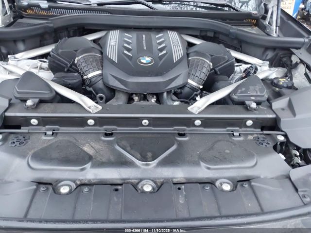 BMW X Series M50i Image 8