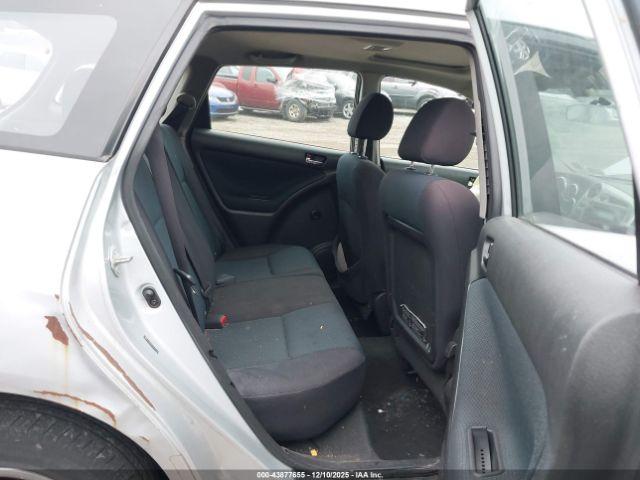 Toyota Matrix Xr Image 10