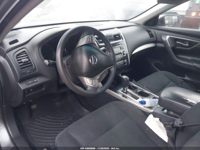 Nissan Altima 2.5 S Image 9