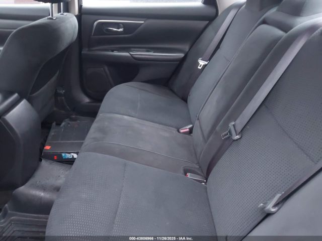 Nissan Altima 2.5 S Image 11