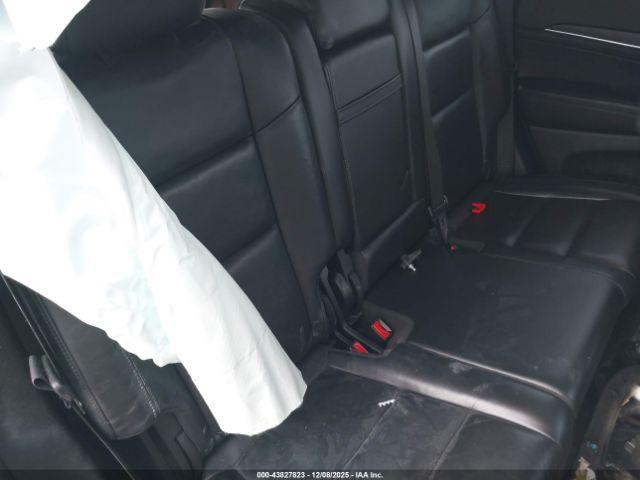 Jeep Grand Cherokee Limited 4x4 Image 4