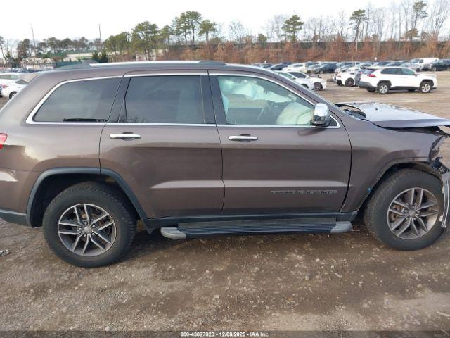 Jeep Grand Cherokee Limited 4x4 Image 10