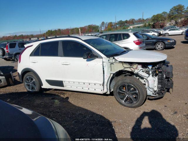 Kia Niro Lx Image 15