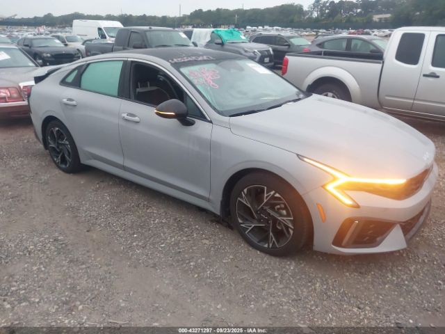 Kia K5 Gt-line Image 1