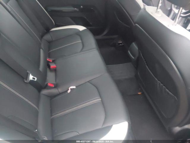 Kia K5 Gt-line Image 2