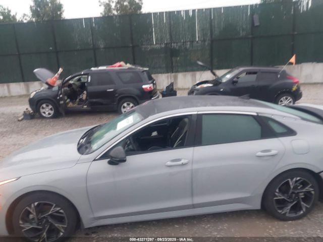 Kia K5 Gt-line Image 11