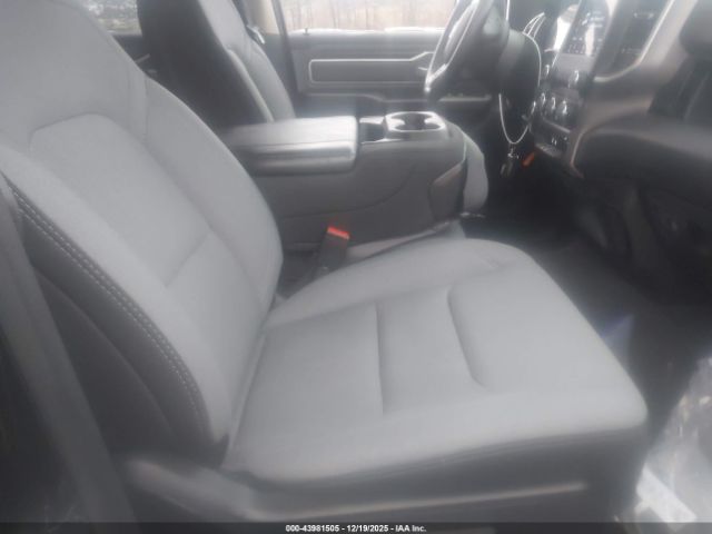 Ram 1500 Big Horn  4x4 6'4 Box Image 4